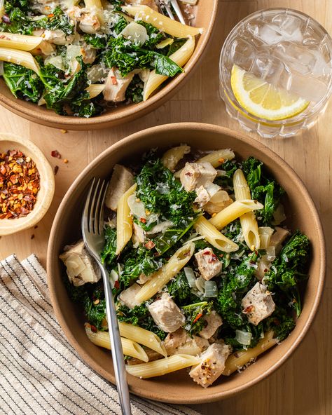 Chicken And Kale Pasta Recipes, Chicken With Kale Recipes, Chicken And Kale Pasta, Kale Chicken Pasta, Chicken Kale Pasta Recipes, Kale Chicken Recipes, Kale And Chicken Recipes, Collard Greens Pasta, Chicken And Kale Recipes