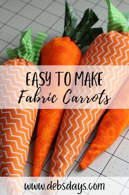 Carrot Decorations, Carrot Craft, Fabric Carrots, Diy Osterschmuck, Spring Sewing, Easter Carrots, Easter Fabric, Adornos Halloween, Spring Easter Crafts