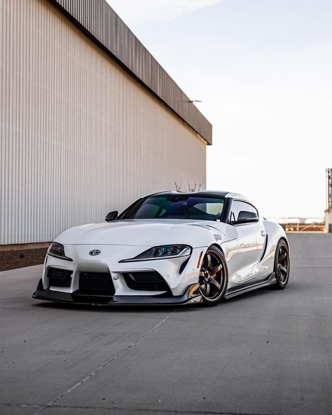 New Toyota Supra, Supra Mk5, Cars Old, Cars Toyota, Customized Cars, Slammed Cars, Cars Lamborghini, Toyota Supra Mk4, Super Sport Cars