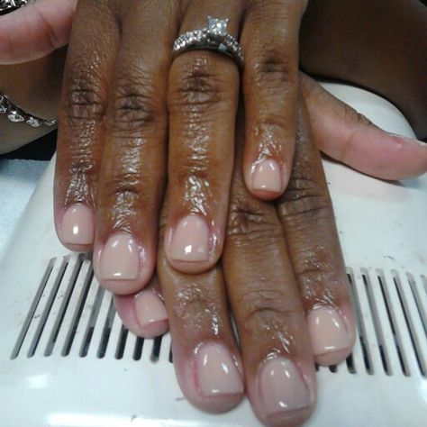 Nude Manicure, Clear Nude Nails, Naked Nails, Pinky Nude Nails, Nail Time, Toes Designs, Simple Gel Nails, Neutral Nails, Short Nail Designs