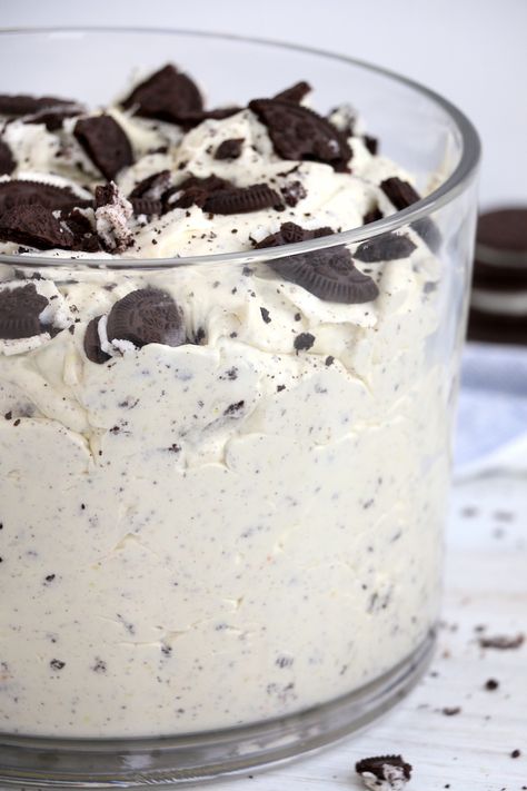 Oreo Fluff Salad - A simple 4-ingredient sweet and fluffy no-bake dessert loaded with Oreo cookies folded into creamy vanilla pudding.  #bitzngiggles #Oreo #pudding #salad #dessert #nobake #recipe #potluck #summer #partyfood Oreo Fluff Dip, Cookie Fluff Dessert, Oreo Vanilla Pudding Dessert, Mint Oreo Fluff Dessert, Oreo Cookie Pudding Dessert, Oreo Salad Instant Pudding, Oreo Fluff Dessert Cool Whip Easy, Fluffs Dessert, Oreo Fluff Dessert With Cream Cheese