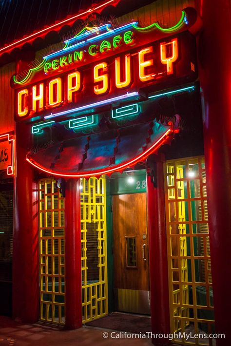 Chop Suey Peking Restaurant in North Park, San Diego - California Through My Lens North Park San Diego, Restaurant Sign, Vegas Restaurants, China Restaurant, Fu Dog, Chop Suey, Romantic Restaurant, Vintage Neon Signs, Restaurant Signs