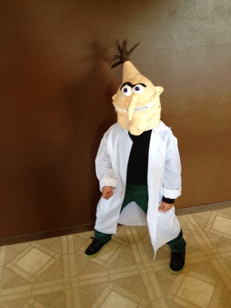 Dr Doofensmirtz costume from Phineas & Ferb Doctor Doofenshmirtz Costume, Dr Dufenshmirtz Costume, Dr Phil Costume, Dr Doofenshmirtz And Perry Costume, Phineas Y Ferb Disfraz, Dr Doofenshmirtz Costume, Doofenshmirtz Costume, Goofy Halloween Costume, Funny Disney Costumes