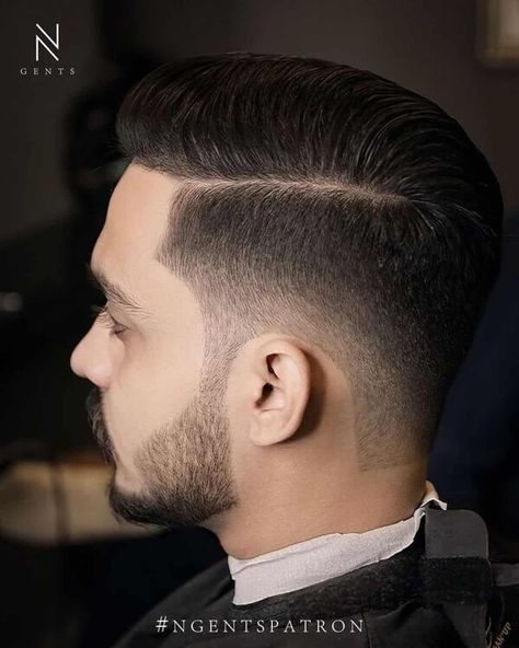 Line Up Haircut - 23 Awesome Styles for Men in 2024 Men’s Haircut With Line, Hair Kating, Hair Cut Man, Line Up Haircut, Young Mens Hairstyles, Bread Style, Hair Styles For Men, Haircut Designs For Men, Top Haircuts For Men