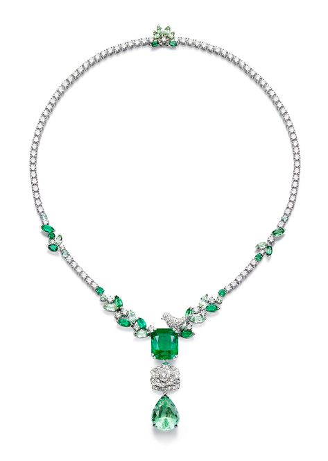 Piaget Rose, Piaget Jewelry, Elegant Jewellery, Fashion Couture, White Gold Set, Emerald Necklace, Colorful Jewelry, Emerald Jewelry, Van Cleef