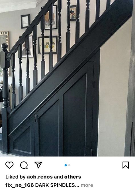 Black Hallway Stairs, Victorian Banister Ideas, Black Wood Hallway, Anthracite Staircase, Dark Painted Bannister, Dark Grey Bannister, Stair Banister Paint Ideas, Dark Bannister, Black Stairs Modern