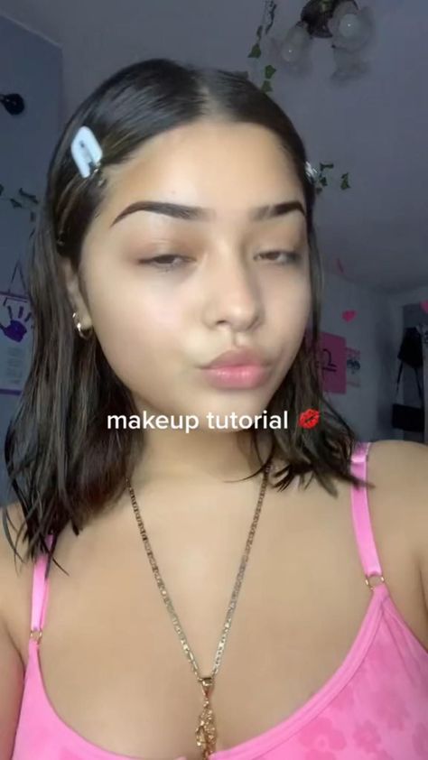 How To Get A Good Makeup Base, Copy And Paste Latina Eyebrow Tutorial, Copy N Paste Latina Makeup Tutorial, How To Bake Make Up, How To Get A Smooth Makeup Base, Mel And Juju, Smooth Base Makeup Tutorial, Matte Base Makeup, Asian Baddie Makeup