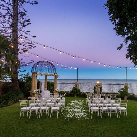 Best 20 Wedding Ceremony Venues In Queensland, According To The 2022 Abia Awardsdiscover The Top Wedding Ceremony Venues In Brisbane, The Gold Coast, Reception Drink, The Whitsundays, Coast Wedding, Ceremony Venue, Best Wedding Venues, Real Couples, Ceremony Location, Park Weddings, Estate Wedding