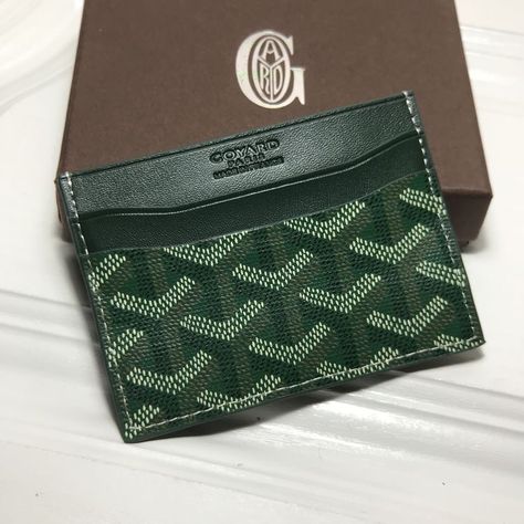 Girl Night Aesthetic, Ocean Sunset Aesthetic, Tattoos Beach, Girl Fashion Aesthetic, Goyard Card Holder, Chanel Girl, Mens Luxury Lifestyle, Goyard Wallet, Dior Girl