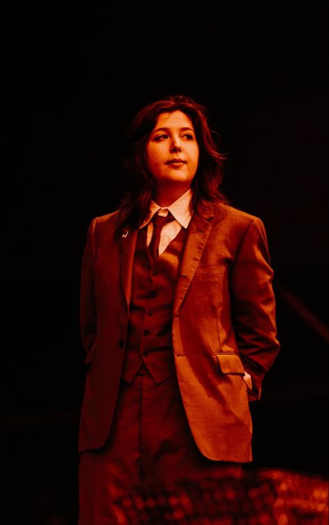 Lucy Dacus Tattoo Ideas, Boygenius Wallpaper Aesthetic, Lucy Dacus Wallpaper, Lucy Dacus Poster, Lucy Dacus, Boy Genius, Woman In Suit, Religious People, Women Of Rock