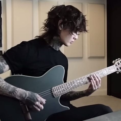 Playing God Polyphia, Polyphia Guitar, Tim Henson Hair, Tim Henson Wallpaper, Guitarist Aesthetic, Guitar 101, Asian Men Short Hairstyle, Tim Henson, Ftm Haircuts