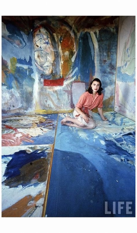 Painter Helen Frankenthaler sitting amidst her art 1956 Photo Gordon Parks Helen Frankenthaler, Gordon Parks, Picasso Paintings, Action Painting, Mark Rothko, Art Et Illustration, Abstract Expressionist, Abstract Artists, Art Plastique