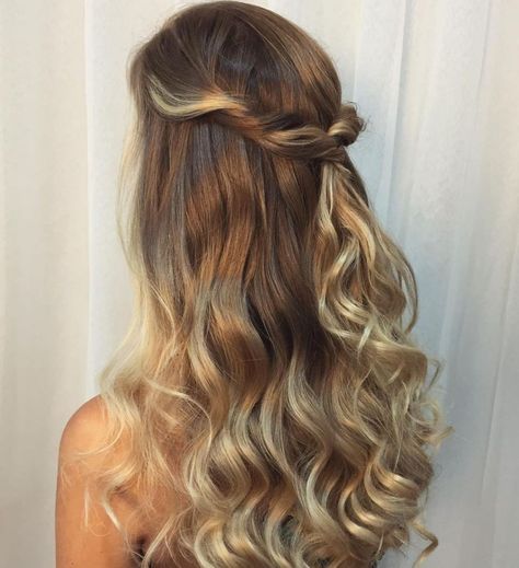 Half Updo For Long Hair, Updo For Long Hair, Semi Formal Hairstyles, Half Updo Hairstyles, Blond Balayage, Prom Hairstyles For Long Hair, Long Hair Updo, Half Updo, Half Up Half Down Hair