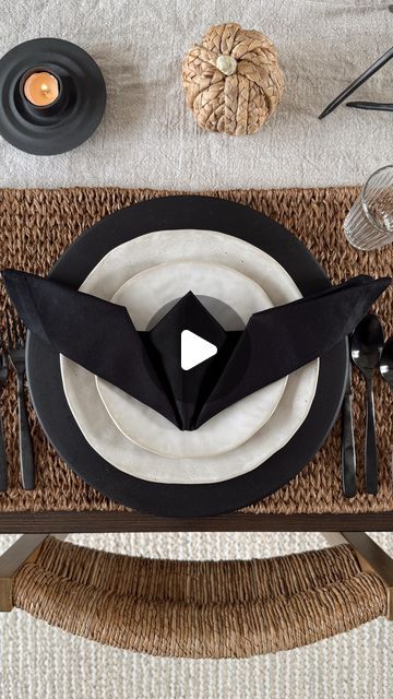 Will Taylor on Instagram: "Bats are cute and I won’t hear otherwise, ok! 🦇⁣
—⁣
I love this quick and easy Halloween DIY — it’s the perfect finishing touch to a spooky tablescape for a Halloween dinner party.⁣
—⁣
#halloween #halloweentablescape #entertaining #homedecor #diyideas #halloweendecor how to fold a bat napkin, Halloween tabletop decor ideas, Halloween bats, chic Halloween table, stylish Halloween decor ideas" Halloween Napkin Folding, Spooky Tablescape, Tabletop Decor Ideas, Stylish Halloween Decor, Halloween Dinner Party, Paper Napkin Folding, Halloween Napkins, Halloween Tablescape, Halloween Decor Ideas