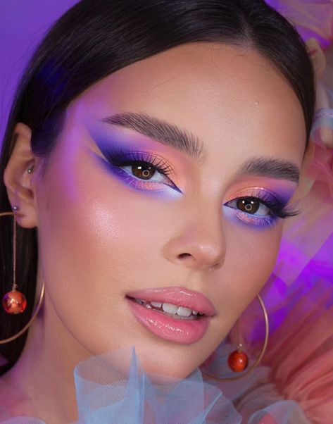 Purple Eyeshadow Looks, Spring Makeup Trends, Purple Makeup Looks, Everyday Eyeshadow, Vibrant Makeup, Orange Eyeshadow, Cute Eyeshadow Looks, Eyeshadow For Brown Eyes, Purple Makeup