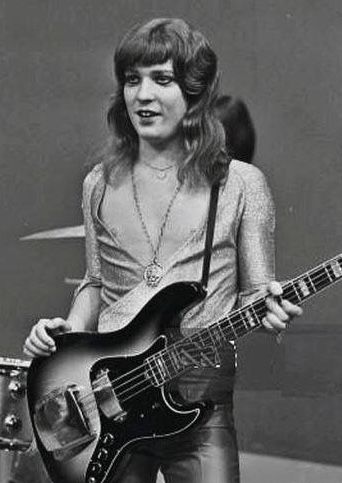 ❤️ Steve Priest 🔥💋😍 Andy Scott, Steve Priest, Brian Connolly, Sweet Band, High Priestess, 70s Music, Art Rock, Glam Metal, Gender Envy