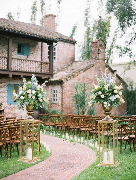 Don't mind us, just having complete wedding ceremony envy over here! Our French Country chairs were made for the 
rustic brick at the gorgeous #rusticwedding #frenchcountry #floriaweddingrentals Wedding Venue Winter, Winter Park Orlando, French Country Chairs, Florida Wedding Venue, Upscale Wedding, French Country Wedding, Orlando Wedding Venues, Winter Park Florida, Ceremony Design