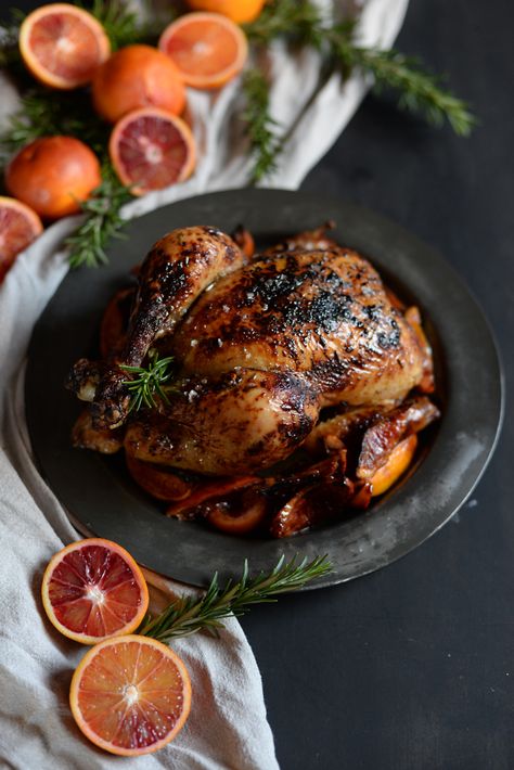 Blood Orange Roast Chicken Donna Hay Recipes, Don Pollo, Beef Steak Recipes, Ayam Bakar, Roast Chicken Recipes, Healthy Lifestyle Food, Whole Chicken, Roast Chicken, Food Platters