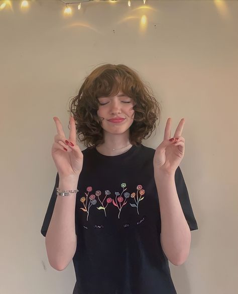 Hair Girls, Short Curly Haircuts, Shot Hair Styles, Hair Stylist Life, Girl Short Hair, Girl Inspiration, Short Hair Haircuts, Hair Photo, Pretty Selfies