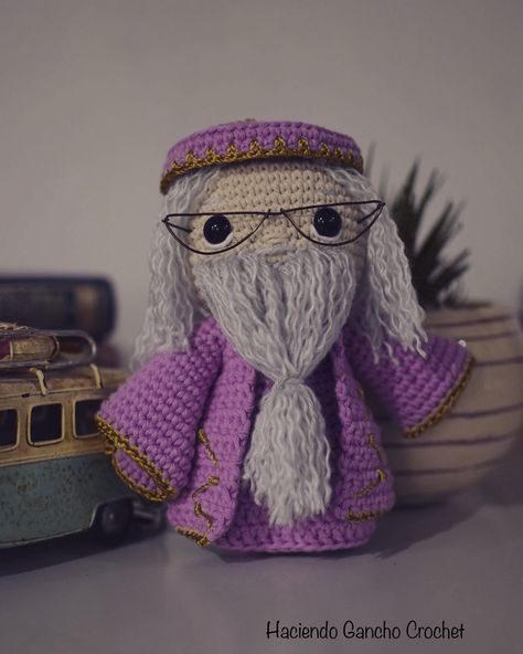 Crochet Dumbledore, Amigurumi Harry Potter, Harry Potter Amigurumi, Crochet Harry Potter, Harry Potter Dolls, Harry Potter Ornaments, Harry Potter Crochet, Crochet Blanket Chevron, Diy Disney Ears