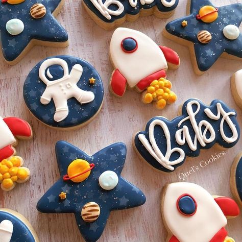 Astronauts and Rockets Outer Space Baby Shower Cookies Astronaut Cookies, Outer Space Baby Shower, Astronaut Baby, Galaxy Party, Baby Shower Snacks, Astronaut Party, Space Theme Party, Astronaut Birthday, Space Birthday Party