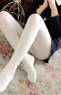 Cable Knit Tights, Knit Boot Socks, Legs Outfit, Cotton Tights, Knit Tights, Panty Hose, White Tights, Twist Pattern, Branded Belts