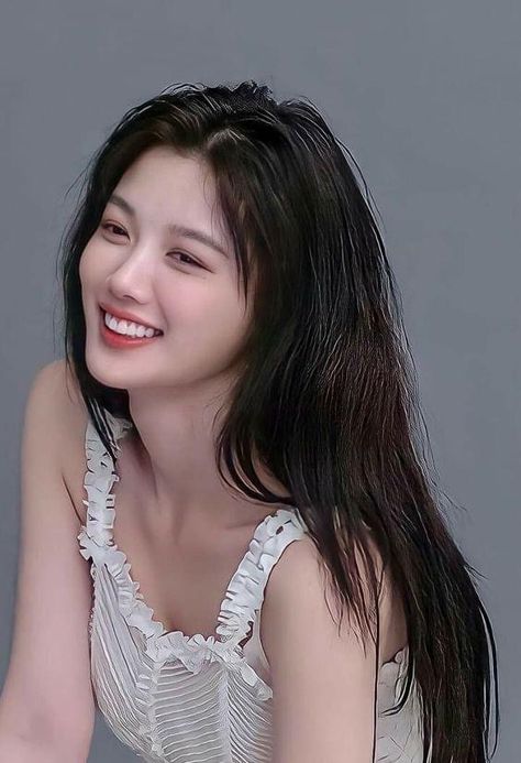 Kim Yoo Jung Fashion, Kim You Jung, Singer Fashion, Kim Yoo Jung, Korean Actresses, Korean Celebrities, 인물 사진, Korean Actress, Korean Beauty