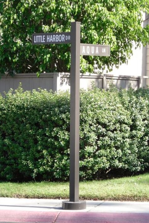 The Springfield Series provides a contemporary style by using a 4” x 4” smooth square aluminum pole. This combination also includes our pyramid topper and two bolt on street sign frames. #streetsignage #streetscapes #signs #hoa #homeowners #streetsigns #speciallite Street Names Sign, Street Signage, Street Name Sign, Gated Entrance, Streetscape Design, Wayfinding Signs, Cars Bmw, Signage System, Sign Post