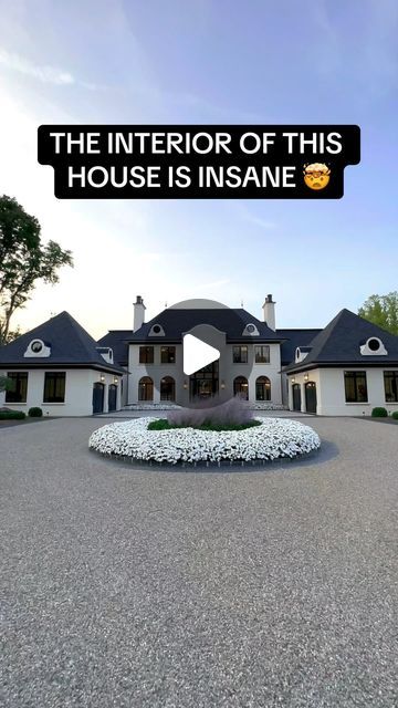 Eli Hachem on Instagram: "A masterpiece in Michigan 🤩" Michigan Homes, Michigan Homes Exterior, Michigan Home Decor, Lake Michigan Homes Beach Houses, The Big House Michigan, Mansion Tour, Luxury Mansions Interior, Town Building, Luxury Houses Mansions