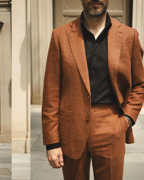 Here are a few words that come to mind when I think about a terracotta suit — singular, unique, distinctive, standout. Whatever adjective you want to use to describe it, the indisputable fact is that a terracotta suit is a serious statement suit. But despite being a statement suit, it’s incredibly easy to wear. Now, regular He Spoke Style readers may find it interesting given my recent trumpeting of the benefits of “boring” styleto not only see me wearing a suit like this, but also wholehea... Copper Suit, Give It To Me, Mindfulness, How To Wear