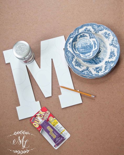 How to Make a Mosaic Letter • Maria Louise Design Mosaic Initials Letters, Mosaic Letters Diy, Hobby Lobby Letters, Mosaic Letters, Make Your Own Clay, Easy Mosaic, Mosaic Tiles Crafts, Giant Letters, Letter Diy