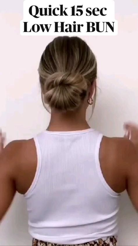 Straight Hair Styling Ideas For 2024 Easy Hair Bun, Low Bun Hairstyles, Easy Bun Hairstyles, Hairstyles Bun, Fall Hair Cuts, Hair Bun Tutorial, Bun Tutorial, Fall Hair Color For Brunettes, Easy Hair Updos