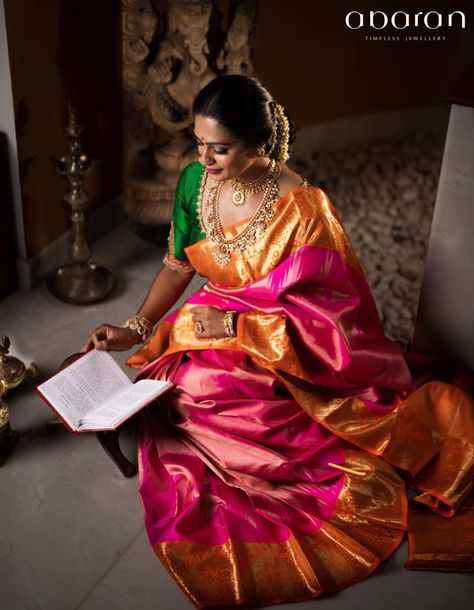 Witness Abaran’s time-honoured craftmanship impeccably styled by beautiful &graceful Swapna Reddy ✨