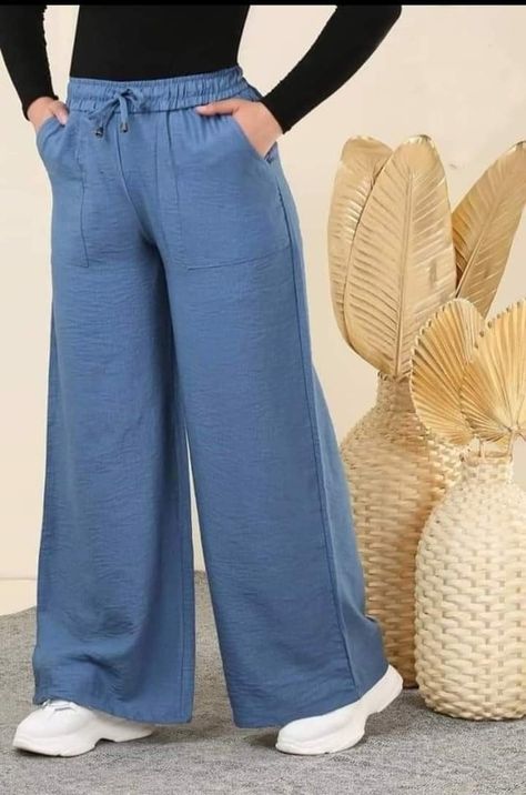 Jeans Gown, Softgirl Outfits, Denim Jeans Outfit, Clothing Store Displays, Long Skirt Fashion, Baby Dress Patterns, Cotton Kurti Designs, Pants Women Fashion, Summer Dress Outfits