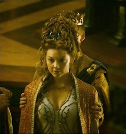 GAME OF CLOTHES: Margaery Tyrell's Wedding Dress Margery Tyrell Aesthetic, Marjorie Game Of Thrones, Margaery Tyrell And Sansa Stark, Robb Stark Margaery Tyrell, Margery Tyrell, Game Of Thrones Costumes, Growing Strong, Margaery Tyrell, Natalie Dormer