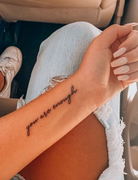 Art Fine Line Tattoo, Fine Line Quote Tattoo, Motivational Tattoos, Tattoos Cute, Idea Tattoo, Quote Tattoo, Cute Tattoo, Fine Line Tattoo, Line Tattoo