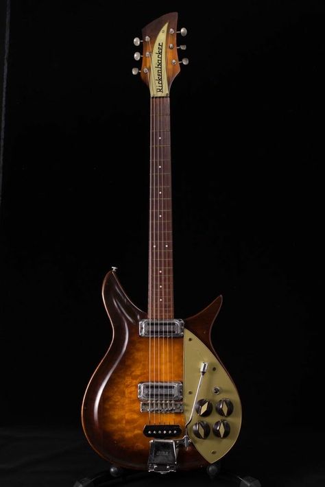 This guitar is documented as being 1 of only 3 Rickenbacker Combo 850's made in Maple-Glo in the year 1958.  This particular model (combo 850) had a very short life and was what most consider the true pinnacle of Rickenbacker guitars. This guitar is rarer than John Lennon's famous Rickenbacker. His was 1 of 8 in Maple-Glo, this is 1 of 3. John Lennon Guitar, Rickenbacker Guitar, Beatles Guitar, Art Guitar, Guitar Diy, Guitar Rig, Music Machine, Guitar Photos, Guitar Photography