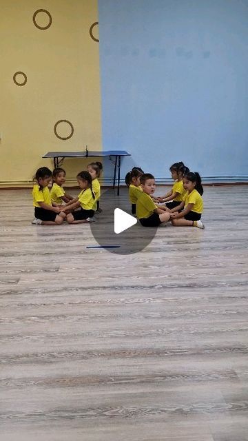 Sport Animation, Games For Kids Classroom, Pe Lessons, Physical Activities For Kids, Rainy Day Activities, Interactive Game, Preschool Games, Toddler Learning Activities, Motor Activities