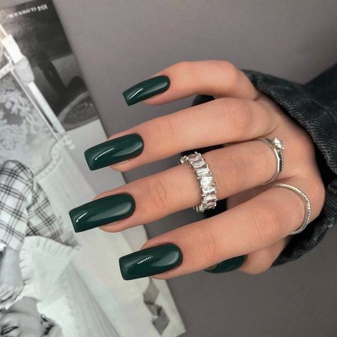 Green Acrylic Nails, Dark Green Nails, Square Acrylic Nails, Fire Nails, Pretty Acrylic Nails, Chic Nails, Dope Nails, Best Acrylic Nails, Long Acrylic Nails