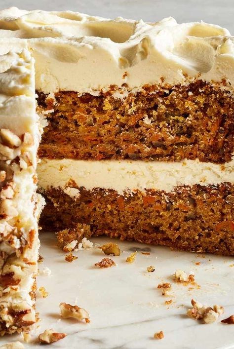 Recipe Carrot Cake, Carrot Cake Frosting, Lemon Mascarpone, Fluffy Cream Cheese Frosting, Cheese Frosting Recipe, Carrot Cake With Cream Cheese, Mascarpone Frosting, Thanksgiving Cakes, Best Carrot Cake