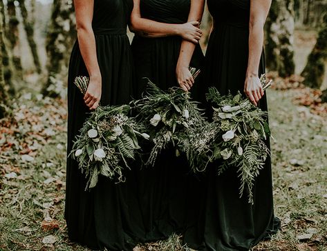 Moody Forest Wedding Inspiration - Inspired By This Wedding Bouquets Black, Bouquet Pastel, Forest Theme Wedding, Black Bridesmaid, Enchanted Forest Wedding, Woodsy Wedding, Black Bridesmaids, Dark Wedding, Black Bridesmaid Dresses