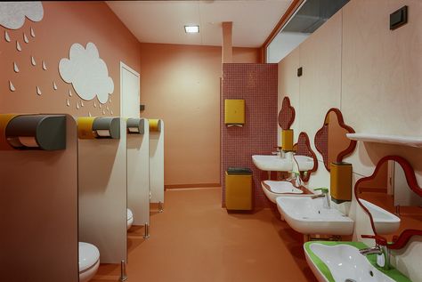 Gallery of Exupery International School / 8 A.M. - 14 Child Care Center Design, Kids Toilet, School Bathroom, Nursing Room, Toilette Design, Kindergarten Interior, Daycare Design, Kids Interior Design, Restroom Design