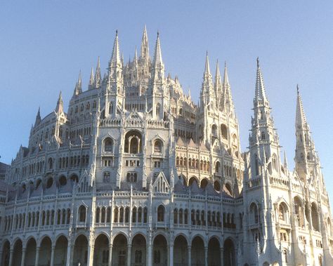 Mega Castle, Castle School, Goth Architecture, Castle Model, 3d Castle, Gothic Cathedral, Religious Architecture, Landscape Architecture Design, Minecraft Architecture