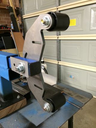 This is my DIY 2 X 72 Inch belt grinder. 2x72 Belt Grinder Plans, Diy Belt Sander, 2x72 Belt Grinder, Bench Sander, Belt Grinder Plans, Knife Grinder, Diy Belt, Welding Shop, Diy Belts