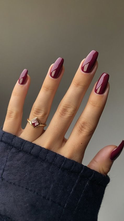 Discover the top fall nail trends for 2024 including short almond nails in 2022 short almond nails in 2023 and the latest brown square nails in 2023 Stay updated on the latest styles with our short almond nail guide for 2022 and 2023 Try the popular OPI almond nail trend in 2024 for a chic look Gel Nails Almond Shape Short, Almond Nails 2024 Trends, Brown Square Nails, Nail Guide, Short Almond Nails, Fall Nail Trends, Nail Trend, Short Almond, Sparkly Ring