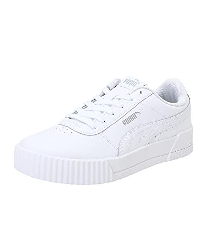 Puma Carina, Silver Sneakers, Puma White, Sneakers Looks, Sneakers Mode, Puma Sneakers, Puma Women, Gym Shoes, Casual Sport Shoes