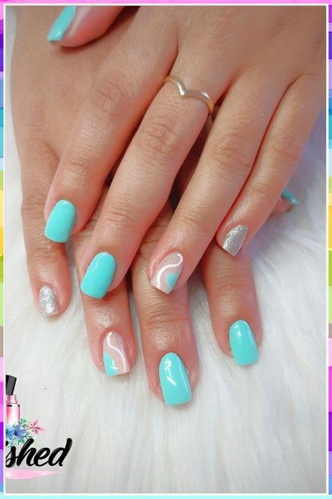 Get ready for your summer getaway with our top 11 useful ideas for stunning vacation nails short that you'll love! Discover trendy designs and vibrant colors perfect for short nails, ensuring your hands look fabulous on the beach or by the pool. From playful patterns to chic minimalism, these vacation nails short will elevate your summer style. Dive into our creative tips and find the perfect look for your next adventure! Fun Beach Nails Short, Vacation Nails Short, Vacation Nail Colors, Beachy Nail Designs, Mom Nails, Vacation Nail Designs, Vacation Nails Beach, Bright Pink Nails, Fun Nail Colors