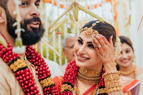 Moni Roy Wedding, Marriage Pics, Moni Roy, Engagement Ring Princess Cut, South Wedding, Best Indian Wedding Dresses, Engagement Ring Princess, Princess Cut Diamond Ring, Ring Princess Cut