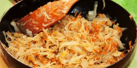 Kaufmann Diet Recipes available at Know the Cause Can You Freeze Cabbage, Freezing Cabbage, Pioneer Foods, Fried Cabbage Recipes, Raw Cabbage, Crockpot Pulled Pork, Cabbage Recipe, Cooked Cabbage, Fried Cabbage