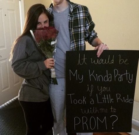 Country Music Promposal Ideas, Country Music Promposal, Country Promposal, Country Homecoming, Best Prom Proposals, Prom Signs, Cute Hoco Proposals, Jason Alden, Prom Proposals